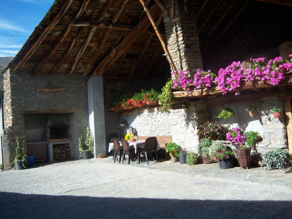 Casa Rogel Guest House Llesuy ภายนอก รูปภาพ